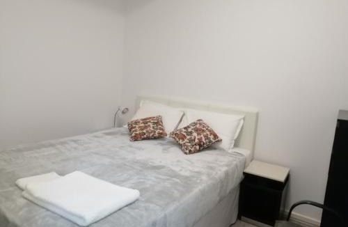 Riverwood Apartment | Entire 2 bedrooms Security Apartment