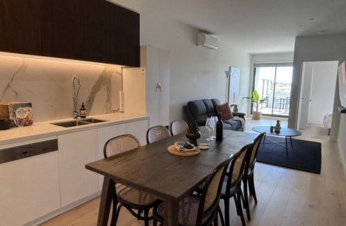 Doncaster East Apartment | Entire 2Bd2bth Cosy Apartment Doncaster