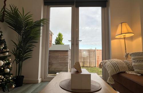 Staple Hill House | Entire 3 Bed Home Bristol Spacious Parking