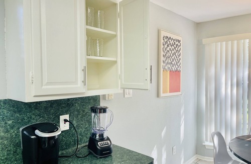 Sharpstown House | Entire 3 bedroom Classic style Home in the Heart of Houston TX