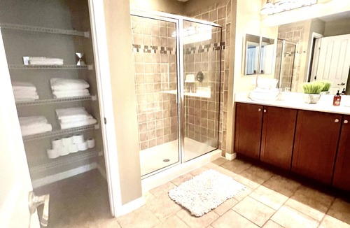 Oviedo House | Entire 3Bedroom 2.5 Bathroom Home