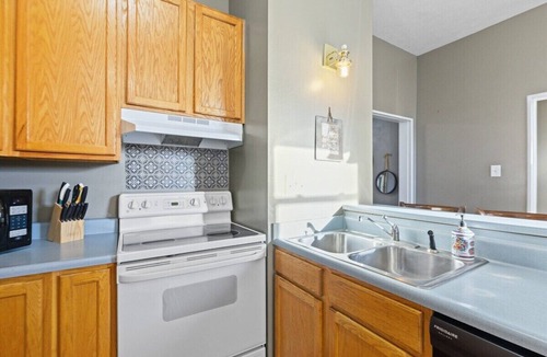 Babe Denny House | Entire 3BR Home Steps to Stadium