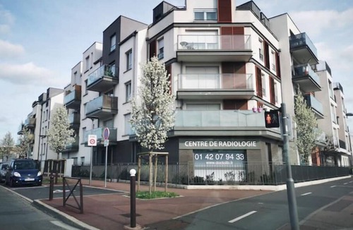 L'Echat Apartment | Entire apartment, 2 rooms with private parking