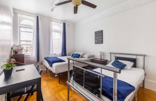 Crown Heights House | Entire Apartment (5 Rooms and 5 Private Bathrooms)
