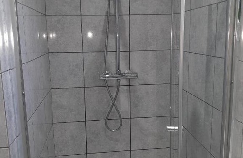 Harrow Apartment | Entire apartment for 4 guests 2 double Rooms in London - Next to Sudbury hill tube station