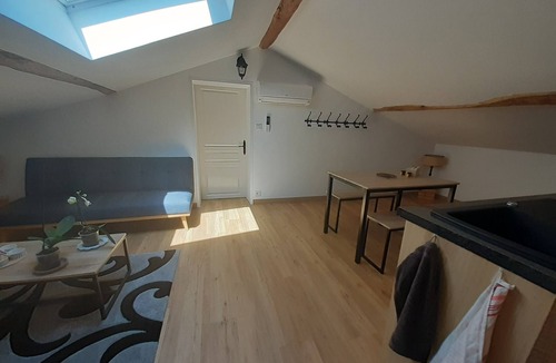 Gragnague Apartment | Entire apartment