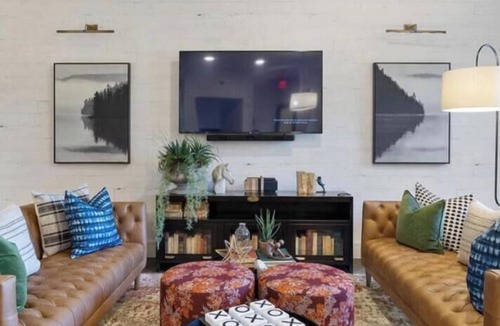 Northlake Apartment | Entire apartment huge STUDIO APT available now!