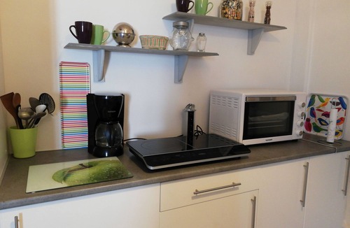 Beuzeville Apartment | ENTIRE APARTMENT NEAR HONFLEUR IN PEACE