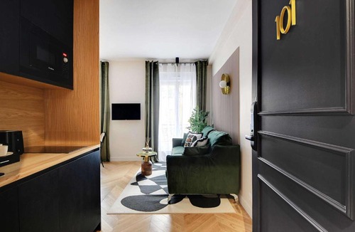 Quartier de Javel Apartment | Entire apartment near the Eiffel Tower