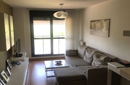 Estella Apartment | Entire apartment with stunning views in Estella