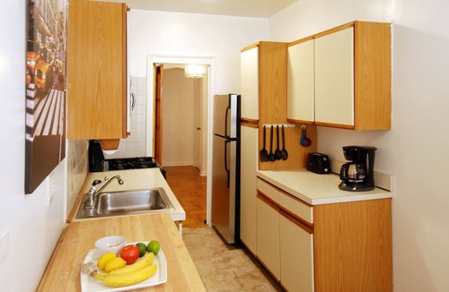 Queens Condo | Entire apt 2 BR Sunnyside -30 day minimum stay*