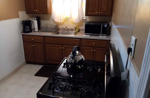 Chester Apartment | Entire Apt at Chester