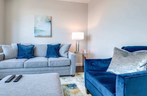 Seaport District Apartment | Entire Apt Downtown Seaport with Gym