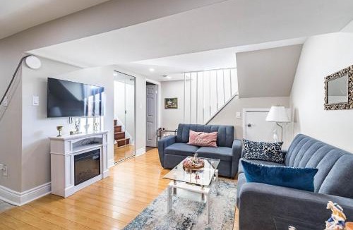 Willowridge Apartment | Entire Basement Apartment