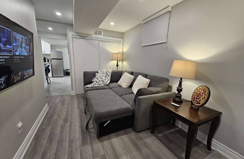 Richmond Hill Apartment | Entire Basement Suite | Private Access | Clean, Comfortable | Frequently Booked
