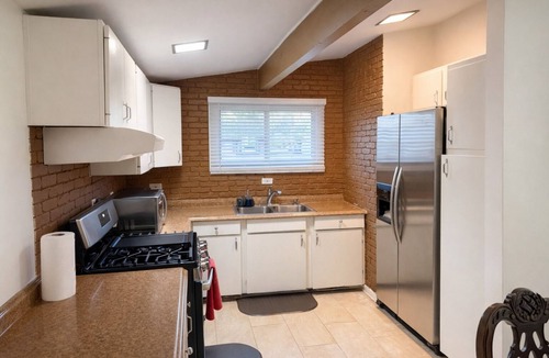 Wheeling House | Entire Beautiful Wheeling Home!