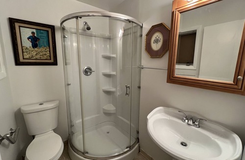 Wheeling House | Entire Beautiful Wheeling Home!