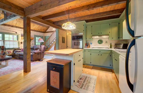 Speculator Cabin | Entire cabin in Speculator, New York