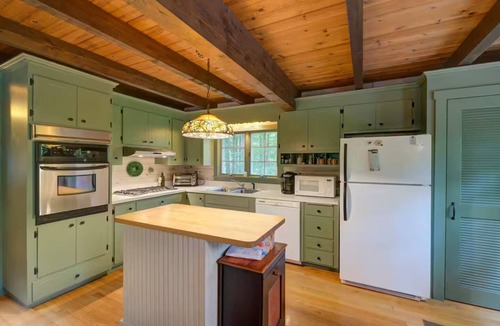 Speculator Cabin | Entire cabin in Speculator, New York