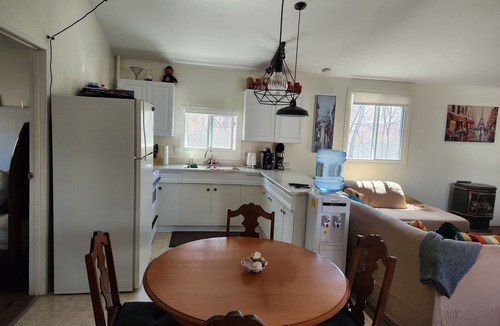 Sandy Hook Cottage | Entire charming and private cottage in Winnipeg Beach