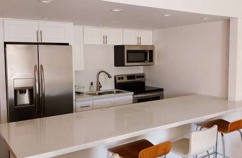 Arcadia Condo | Entire Condo in Acardia