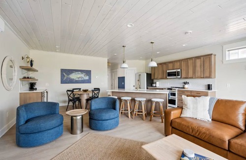 Garrison Cottage | Entire Cottage #2 - Blue