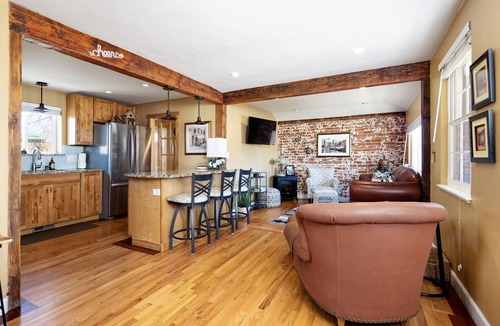 Hilltop House | Entire cozy home and PET friendly!
