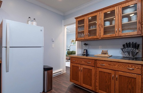 Oneonta House | Entire duplex - Two Families - Baseball Complex - 5 minute walk to Downtown