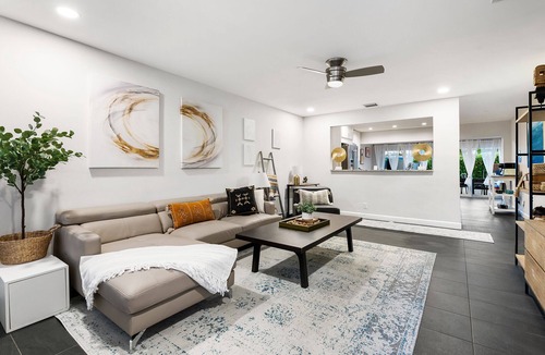 Coral Heights Villa | Entire Duplex (Vila 1 & Vila 2) w/2 heated POOLS