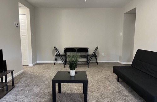 Gaithersburg Apartment | Entire Gaithersburg Getaway