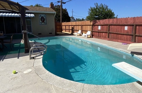 Vallejo House | Entire guest suite hosted by Coco