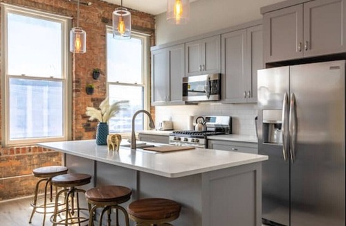 Over-the-Rhine Apartment | Entire Historic Building: Sleeps 30