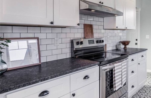 Northwest Everett House | Entire home 3B/3B 2356 sq.ft