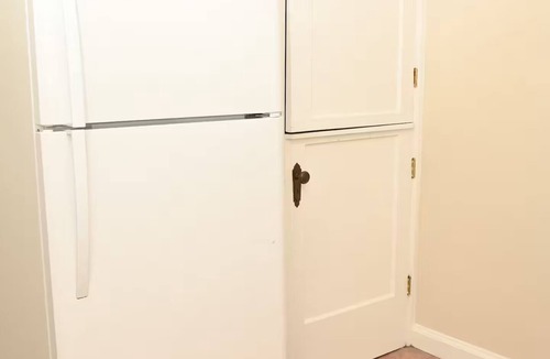 Kitchener House | Entire Home | Ideal for Groups and family