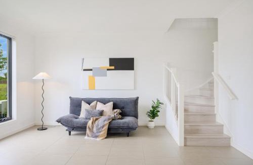 Austral Villa | Entire home in Austral, Australia