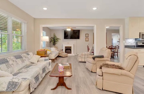Rossville House | Entire home in Rossville, Georgia