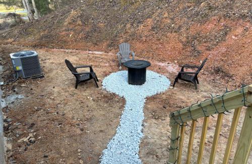 Cherokee House | Entire Home in the Heart of Cherokee NC