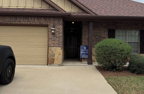 Wellborn House | Entire home in College Station, TX great for games days, or Getaways.