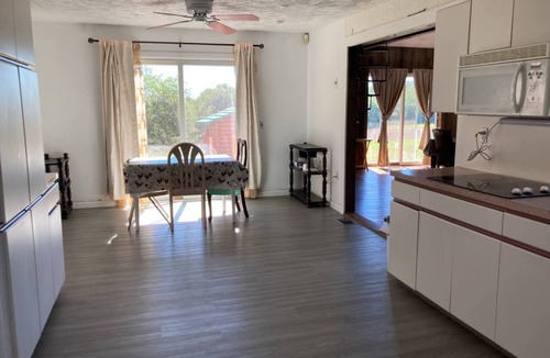 Rowland House | Entire home w 100 Acre+ hunting space