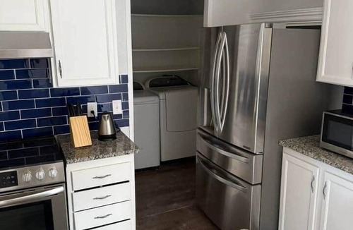 Fort Worth House | Entire Home with 6 Beds and Parking