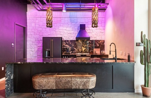 East Cesar Chavez House | Entire Hotel on 6th: 23 Bedroom, Huge Event Space