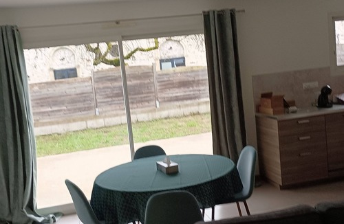Nort-sur-Erdre House | Entire HOUSE close to all amenities - All on foot!