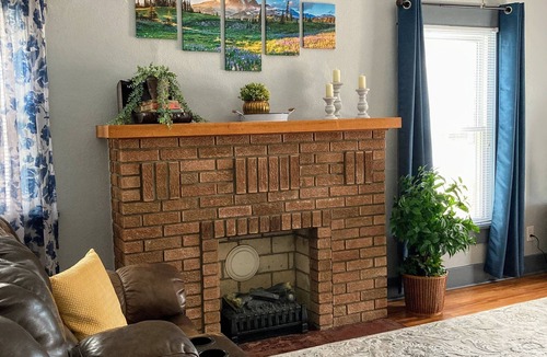 Hutchinson House | Entire house for your family while on vacation or extended work stay.