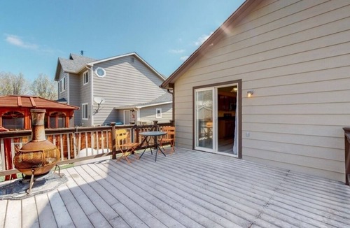 Henderson House | Entire house in a quiet neighbourhood