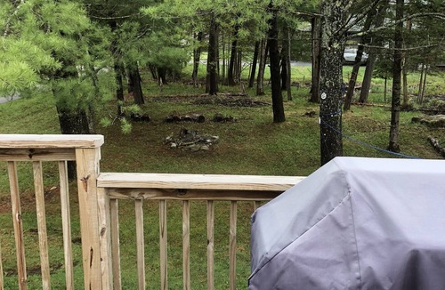 Town of Webb House | ENTIRE HOUSE IN TOWN ~ DOG FRIENDLY n “CAMP KOSKENKORVA”