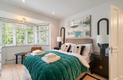 Wimbledon Park House | Entire House in Wimbledon