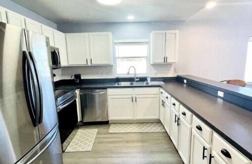 Lake Mary House | Entire House - King Bed Suite & Golf Course View