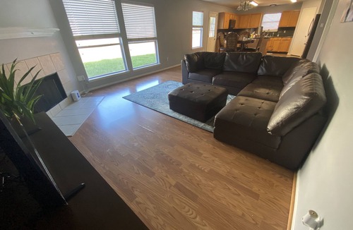 Clodine House | Entire house, near Bellaire, easy access to major highways.