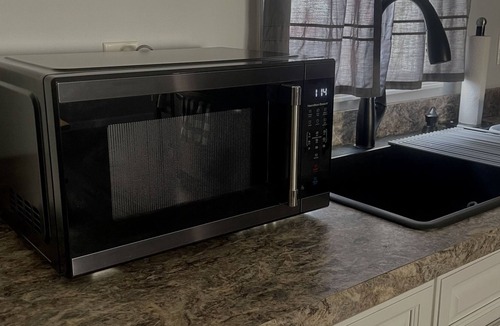 Depew House | Entire House- Pet Friendly!