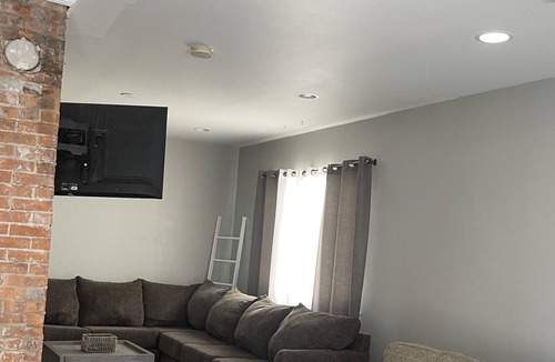 Depew House | Entire House- Pet Friendly!